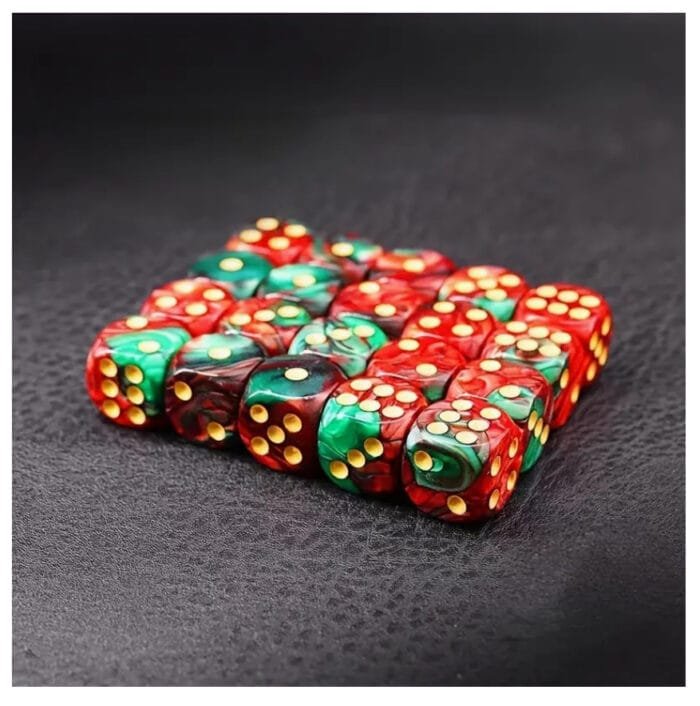 Dice Set Green / Red 16mm x 10