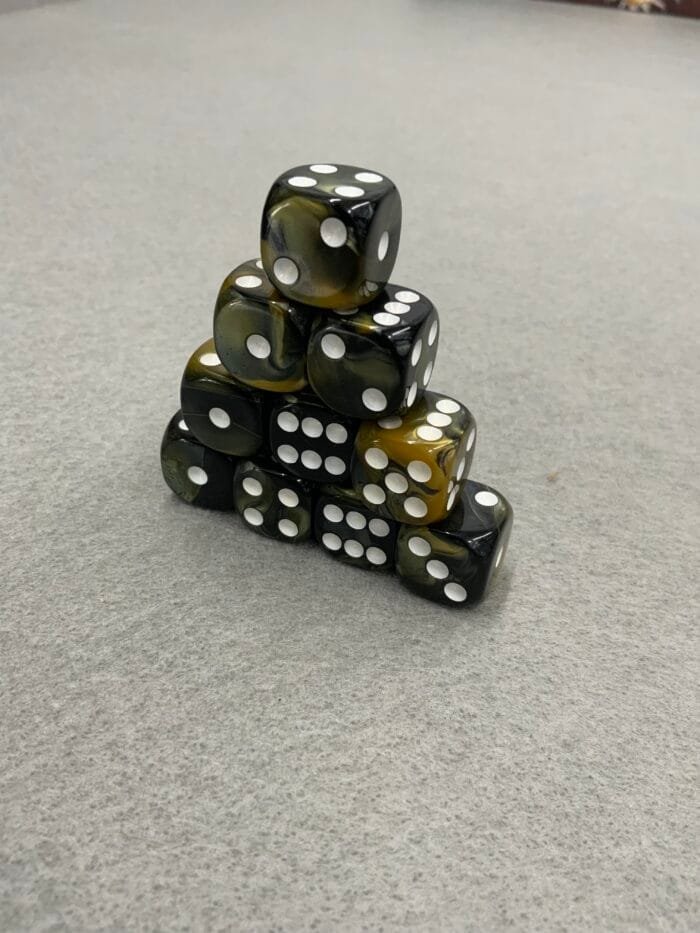 Dice Set Gold / Black